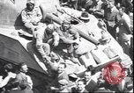 Standbild USA Soldaten Mailand Italien, 1945, aus Sekunde 35 historischem Filmmaterial Videoclip 65675059072