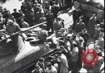 Standbild USA Soldaten Mailand Italien, 1945, aus Sekunde 58 historischem Filmmaterial Videoclip 65675059072