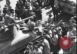Standbild USA Soldaten Mailand Italien, 1945, aus Sekunde 60 historischem Filmmaterial Videoclip 65675059072