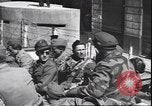 Immagine di Prigionieri tedeschi Milano Italia, 1945, secondo 14 filmato di repertorio 65675059073