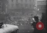 Immagine di Prigionieri tedeschi Milano Italia, 1945, secondo 38 filmato di repertorio 65675059073