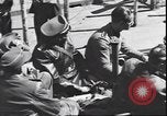 Immagine di Prigionieri tedeschi Milano Italia, 1945, secondo 52 filmato di repertorio 65675059073