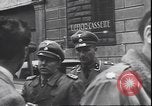 Image Le colonel Norman Fiske Milan Italie, 1945, de la seconde 60 séquences d'archives historiques vidéo 65675059074
