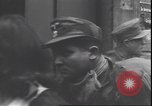 Immagine di Prigionieri tedeschi Milano Italia, 1945, secondo 29 filmato di repertorio 65675059075
