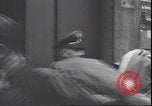 Immagine di Prigionieri tedeschi Milano Italia, 1945, secondo 30 filmato di repertorio 65675059075