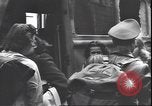 Immagine di Prigionieri tedeschi Milano Italia, 1945, secondo 58 filmato di repertorio 65675059075