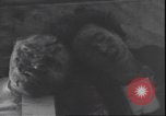 Standbild Leiche von Mussolini Italien, 1945, aus Sekunde 55 historischem Filmmaterial Videoclip 65675059077