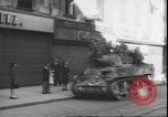 Immagine di Partigiani italiani Milano Italia, 1945, secondo 8 filmato di repertorio 65675059081