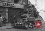 Immagine di Partigiani italiani Milano Italia, 1945, secondo 10 filmato di repertorio 65675059081