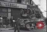 Immagine di Partigiani italiani Milano Italia, 1945, secondo 14 filmato di repertorio 65675059081