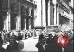 Immagine di Partigiani italiani Milano Italia, 1945, secondo 43 filmato di repertorio 65675059081