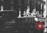 Immagine di Partigiani italiani Milano Italia, 1945, secondo 52 filmato di repertorio 65675059081