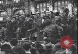 Immagine di Partigiani italiani Milano Italia, 1945, secondo 61 filmato di repertorio 65675059081