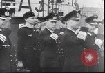 Standbild deutscher Marineoffizier Deutschland, 1943, aus Sekunde 20 historischem Filmmaterial Videoclip 65675059085