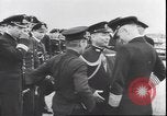 Standbild deutscher Marineoffizier Deutschland, 1943, aus Sekunde 49 historischem Filmmaterial Videoclip 65675059085