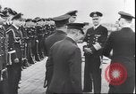 Standbild deutscher Marineoffizier Deutschland, 1943, aus Sekunde 54 historischem Filmmaterial Videoclip 65675059085