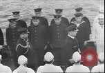 Standbild deutscher Marineoffizier Deutschland, 1943, aus Sekunde 60 historischem Filmmaterial Videoclip 65675059085