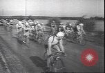 Immagine di Il francese belga gara di ciclo Europa, 1944, secondo 24 filmato di repertorio 65675059088