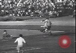 Immagine di Il Calcio o le partite di calcio in Germania durante la seconda guerra mondiale Stuttgart Germania, 1944, secondo 18 filmato di repertorio 65675059089