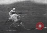 Immagine di Il Calcio o le partite di calcio in Germania durante la seconda guerra mondiale Stuttgart Germania, 1944, secondo 41 filmato di repertorio 65675059089