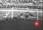 Immagine di Il Calcio o le partite di calcio in Germania durante la seconda guerra mondiale Stuttgart Germania, 1944, secondo 54 filmato di repertorio 65675059089