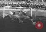 Immagine di Il Calcio o le partite di calcio in Germania durante la seconda guerra mondiale Stuttgart Germania, 1944, secondo 57 filmato di repertorio 65675059089