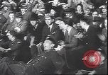 Immagine di Il Calcio o le partite di calcio in Germania durante la seconda guerra mondiale Stuttgart Germania, 1944, secondo 59 filmato di repertorio 65675059089
