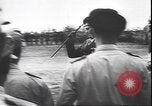 Immagine di Benito Mussolini con funzionari tedeschi Teatro europeo, 1944, secondo 13 filmato di repertorio 65675059093