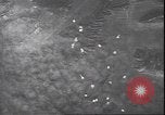 Immagine di Il tedesco ha 111 bombardieri attaccando obiettivi sovietica Il Gomel Russia Unione Sovietica, 1944, secondo 31 filmato di repertorio 65675059094