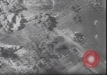 Immagine di Il tedesco ha 111 bombardieri attaccando obiettivi sovietica Il Gomel Russia Unione Sovietica, 1944, secondo 36 filmato di repertorio 65675059094