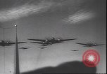 Immagine di Il tedesco ha 111 bombardieri attaccando obiettivi sovietica Il Gomel Russia Unione Sovietica, 1944, secondo 39 filmato di repertorio 65675059094