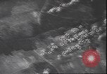 Immagine di Il tedesco ha 111 bombardieri attaccando obiettivi sovietica Il Gomel Russia Unione Sovietica, 1944, secondo 56 filmato di repertorio 65675059094