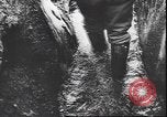 Immagine di I soldati tedeschi in condizioni fangose Unione Sovietica, 1944, secondo 28 filmato di repertorio 65675059095