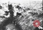Immagine di I soldati tedeschi in condizioni fangose Unione Sovietica, 1944, secondo 49 filmato di repertorio 65675059095