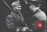 Immagine di Benito Mussolini visita di Hitler Berchtesgaden Germania, 1942, secondo 16 filmato di repertorio 65675059097