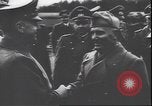 Immagine di Benito Mussolini visita di Hitler Berchtesgaden Germania, 1942, secondo 21 filmato di repertorio 65675059097