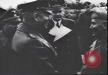 Immagine di Benito Mussolini visita di Hitler Berchtesgaden Germania, 1942, secondo 26 filmato di repertorio 65675059097