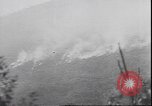 Immagine di Le truppe tedesche in lotta durante la ritirata dalla Calabria Calabria Italia, 1944, secondo 46 filmato di repertorio 65675059102