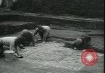 Image les archéologues Saint Albans Angleterre, 1931, de la seconde 43 séquences d'archives historiques vidéo 65675059119