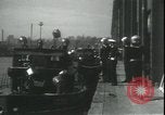 Image United States Coast Guard liquor saisie pendant la prohibition Stapleton New York USA, 1931, de la seconde 44 séquences d'archives historiques vidéo 65675059122