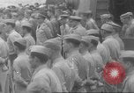 Image obsèques en mer Océan Pacifique, 1945, de la seconde 55 séquences d'archives historiques vidéo 65675059123