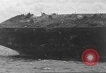 Image USS Franklin Océan Pacifique, 1945, de la seconde 40 séquences d'archives historiques vidéo 65675059124