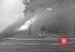 Immagine di USS Franklin Oceano Pacifico, 1945, secondo 45 filmato di repertorio 65675059126