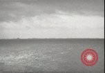 Immagine di Leslie Morehead Oceano Pacifico, 1945, secondo 18 filmato di repertorio 65675059137