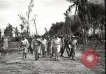 Immagine di Generale MacArthur Balikpapan Borneo Indonesia, 1945, secondo 5 filmato di repertorio 65675059138