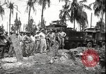 Immagine di Generale MacArthur Balikpapan Borneo Indonesia, 1945, secondo 12 filmato di repertorio 65675059138