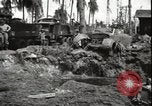 Immagine di Generale MacArthur Balikpapan Borneo Indonesia, 1945, secondo 17 filmato di repertorio 65675059138