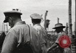 Immagine di Generale MacArthur Balikpapan Borneo Indonesia, 1945, secondo 23 filmato di repertorio 65675059138