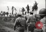Immagine di Generale MacArthur Balikpapan Borneo Indonesia, 1945, secondo 25 filmato di repertorio 65675059138