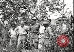 Immagine di Generale MacArthur Balikpapan Borneo Indonesia, 1945, secondo 31 filmato di repertorio 65675059138